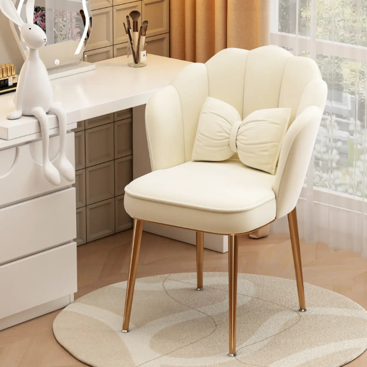 Pink Scalloped Velvet Vanity Stool with Cushion
