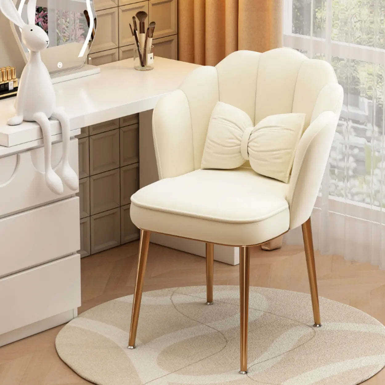 Pink Scalloped Velvet Vanity Stool with Cushion