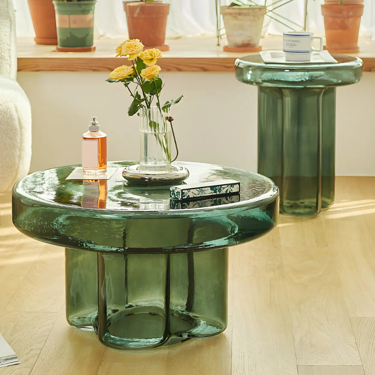 Round Green Glass Decorative Pedestal Side Table