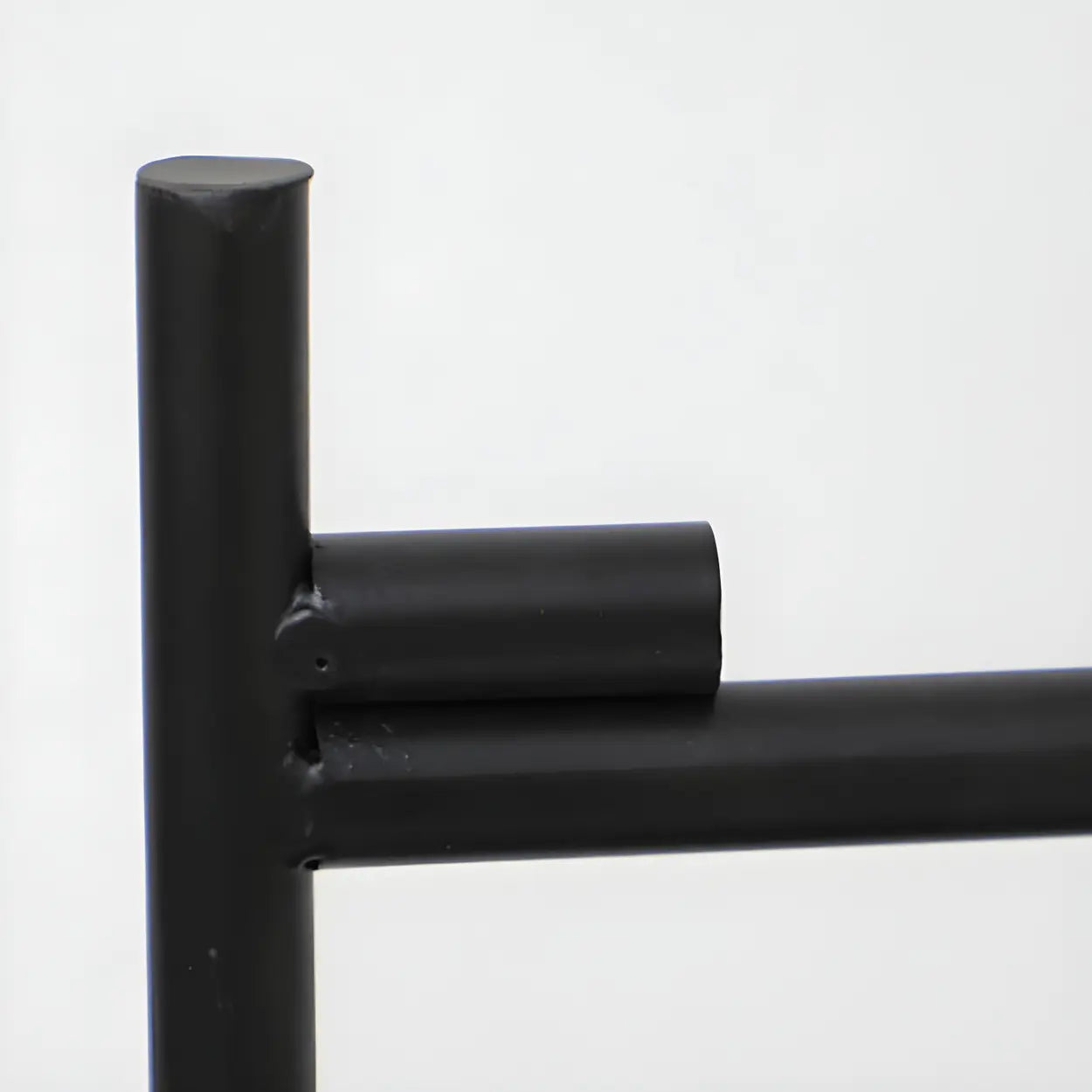 Round Black Iron Tray-Top Side Table with Shelf — Pink/ Gold / 1