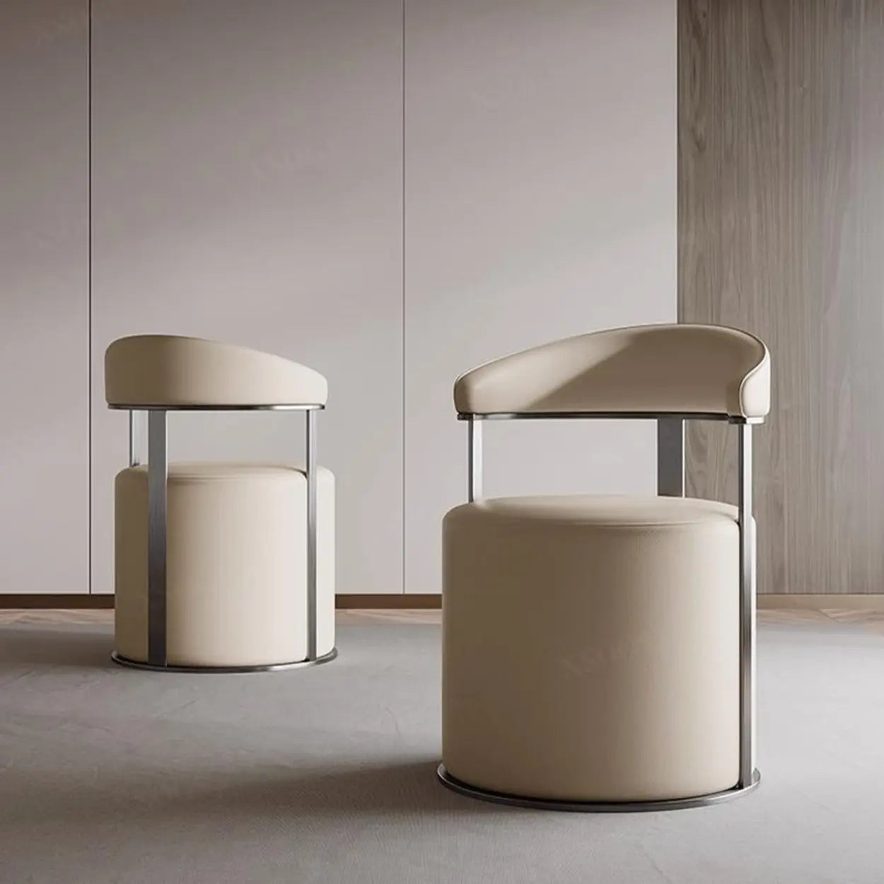 Nude Leather Curved-Back Round Dining Chair