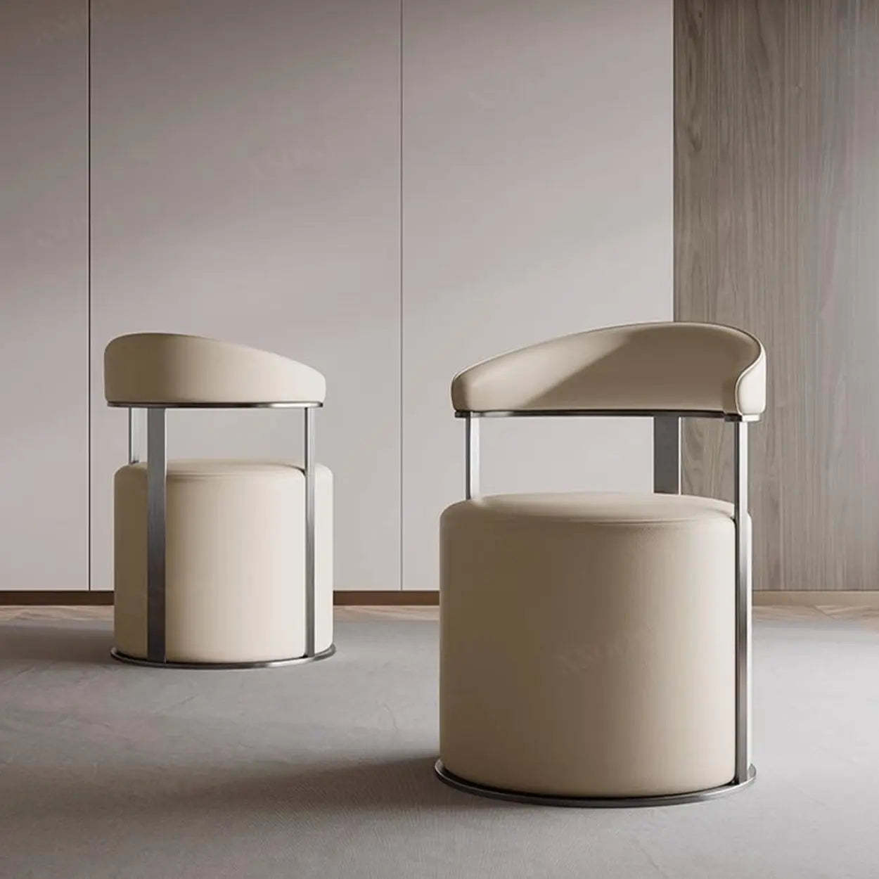 Nude Leather Curved-Back Round Dining Chair — Nude