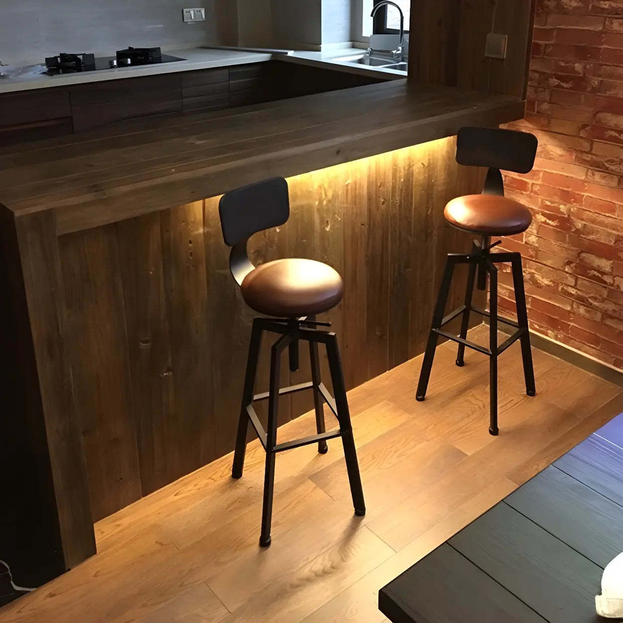 Round Wood Backless Counter Stool