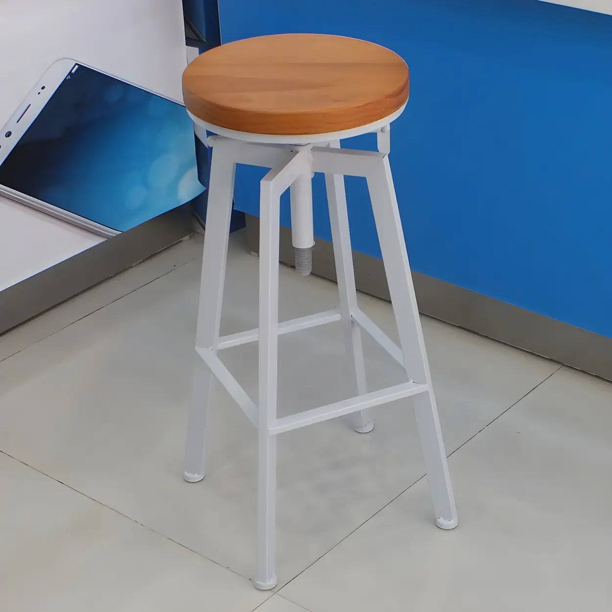 Round Wood Backless Counter Stool — White / 1 Piece