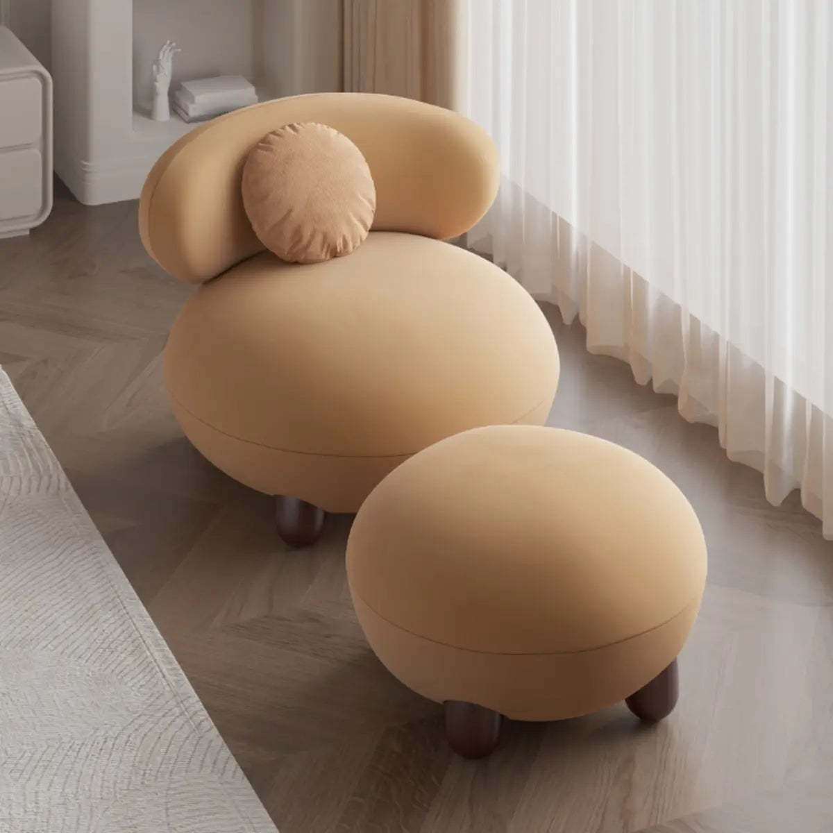 Rounded Beige Sherpa Four Leg Side Chair — Beige / Sherpa