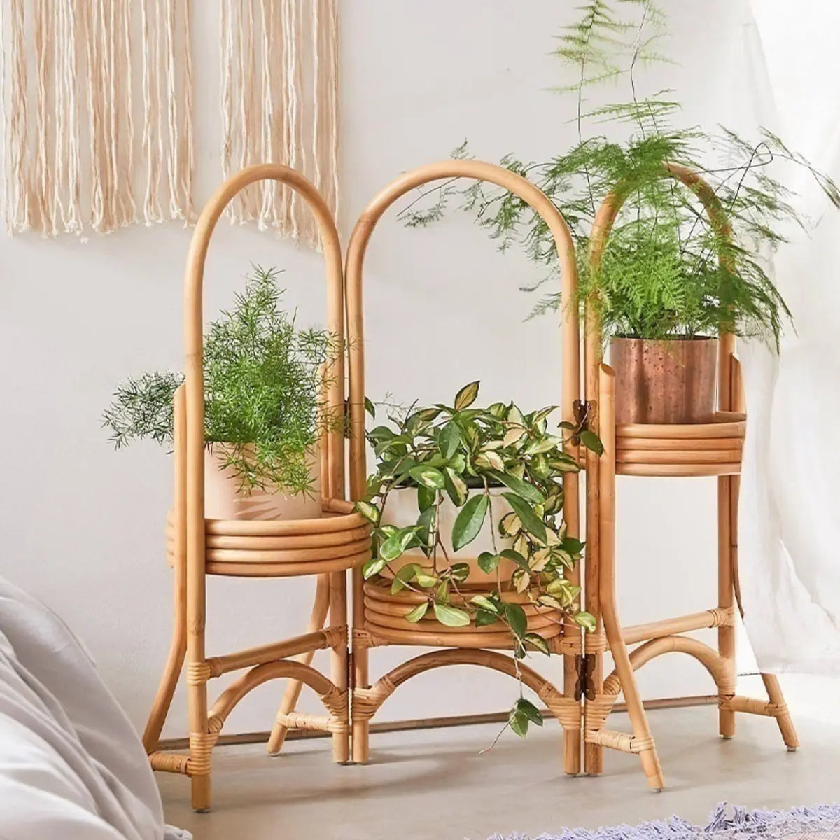 Rustic Arc Natural Wicker Round Plant Stand