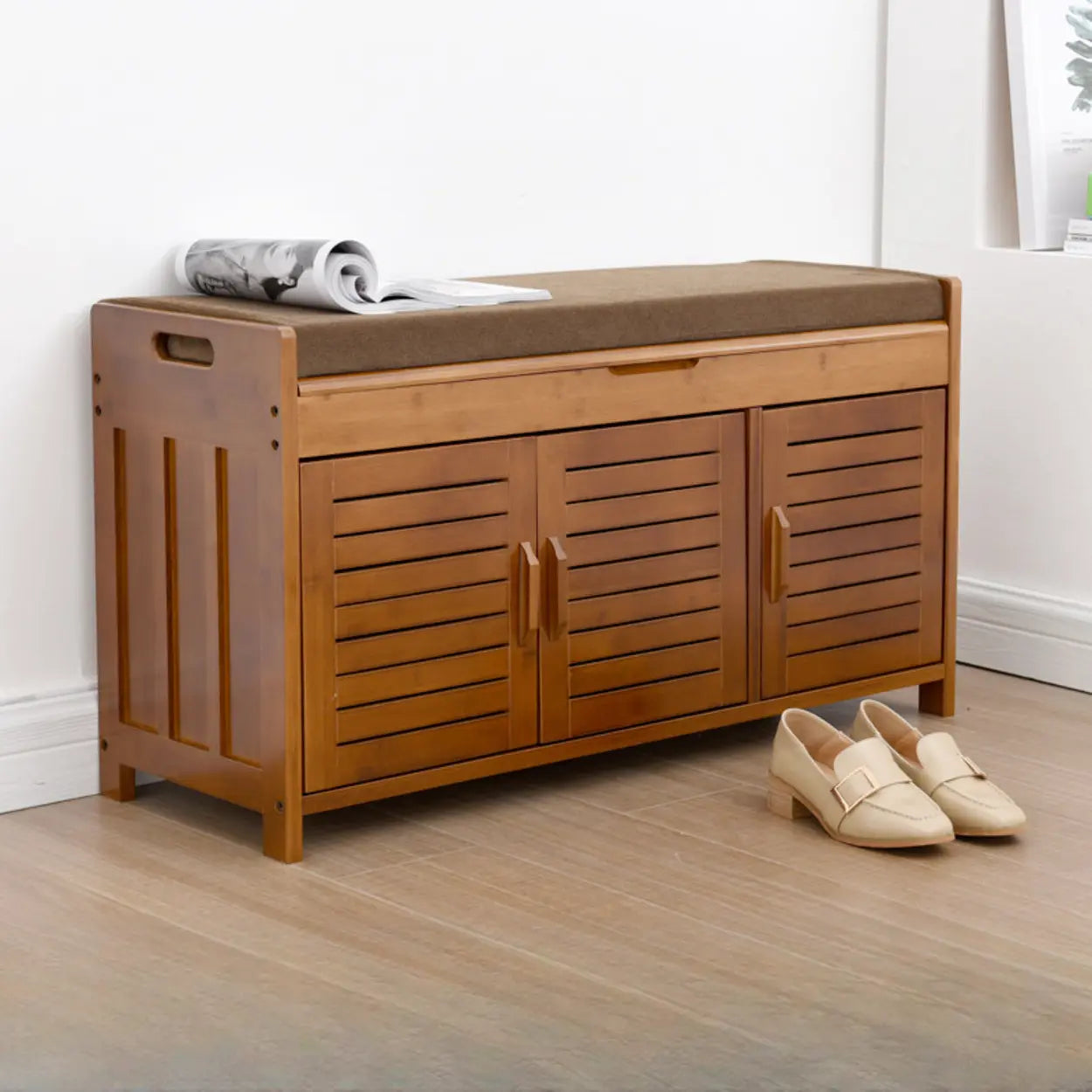 Nordic shoe entry shoe storage in wood — 28" L x 12" W x 19" H