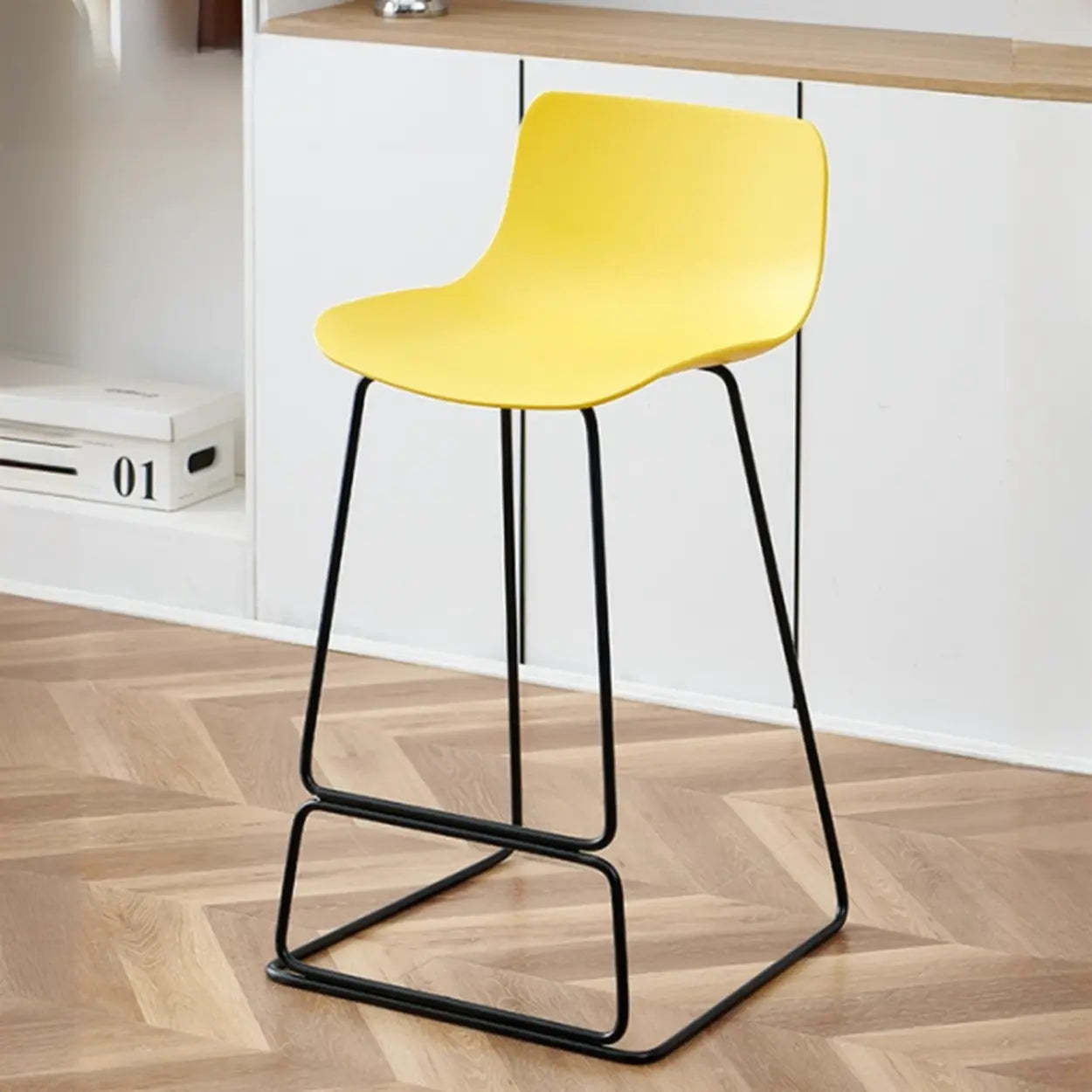 Saddle Low-Back Metal Sled Bar Stool — Silver / Black