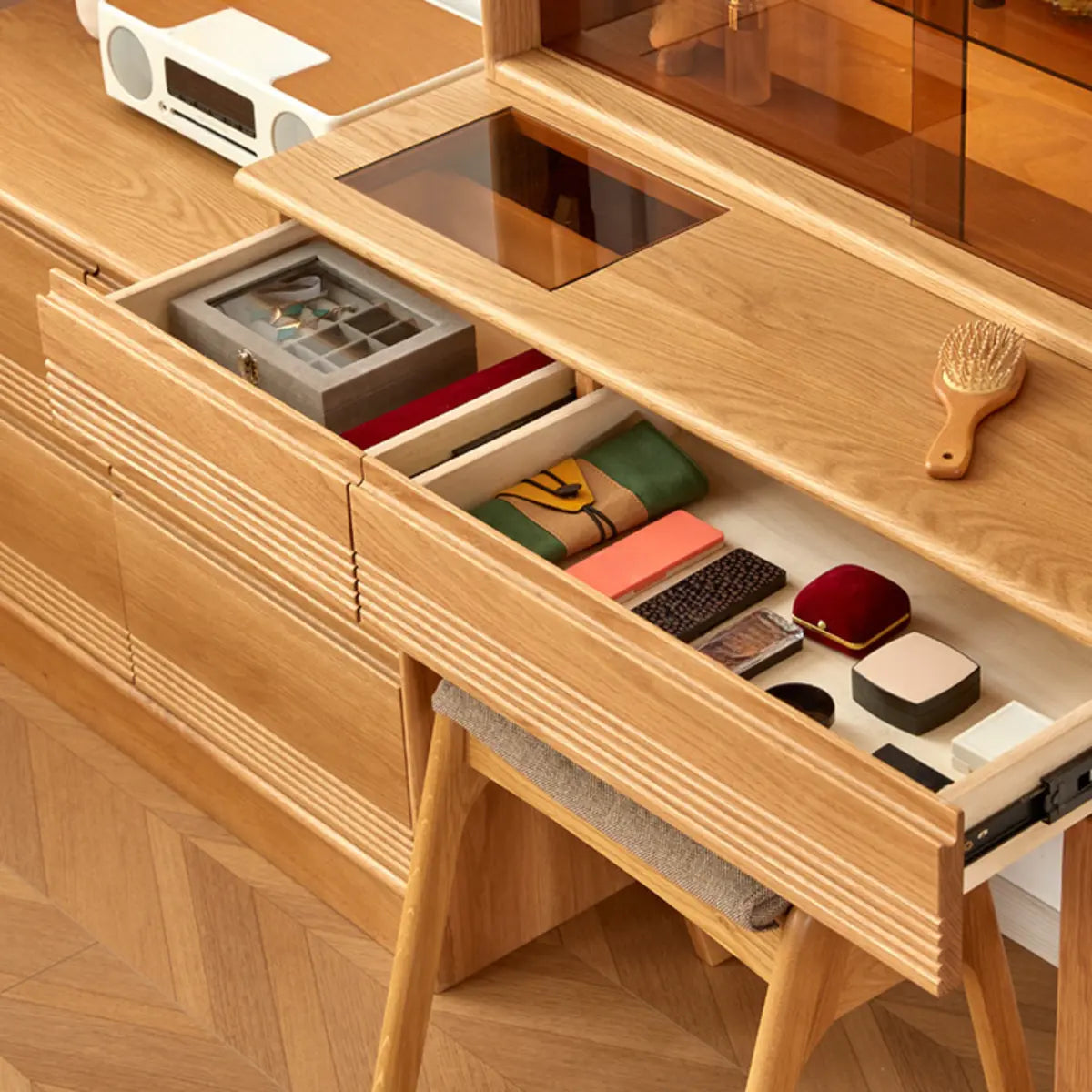 Scandinavian Wood Sliding Makeup Vanity