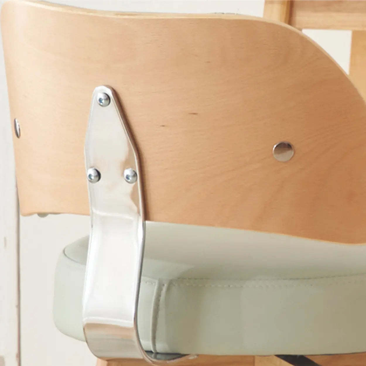 Scandinavian Swivel Wood Leather Padded Bar Stool — Natural / Cow Leather / Dark Green