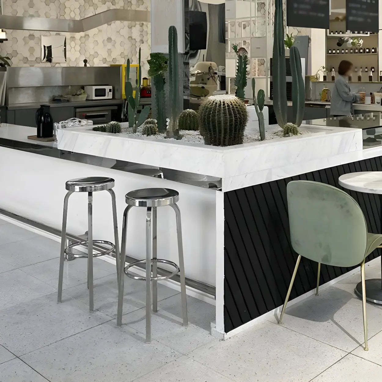 Silver Round Stainless Steel Backless Bar Stool