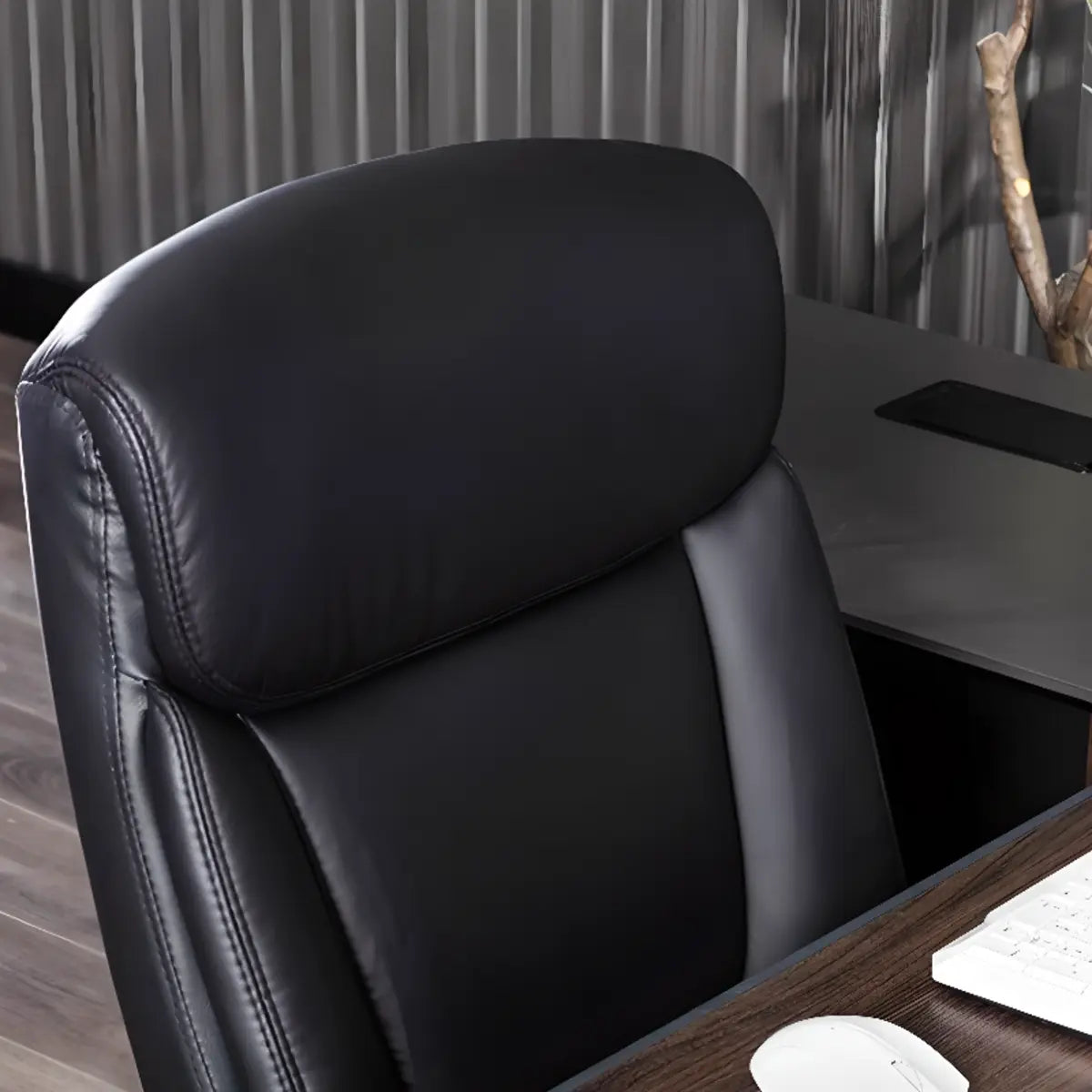 Simple Black Adjustable Ergonomic Leather Office Chair
