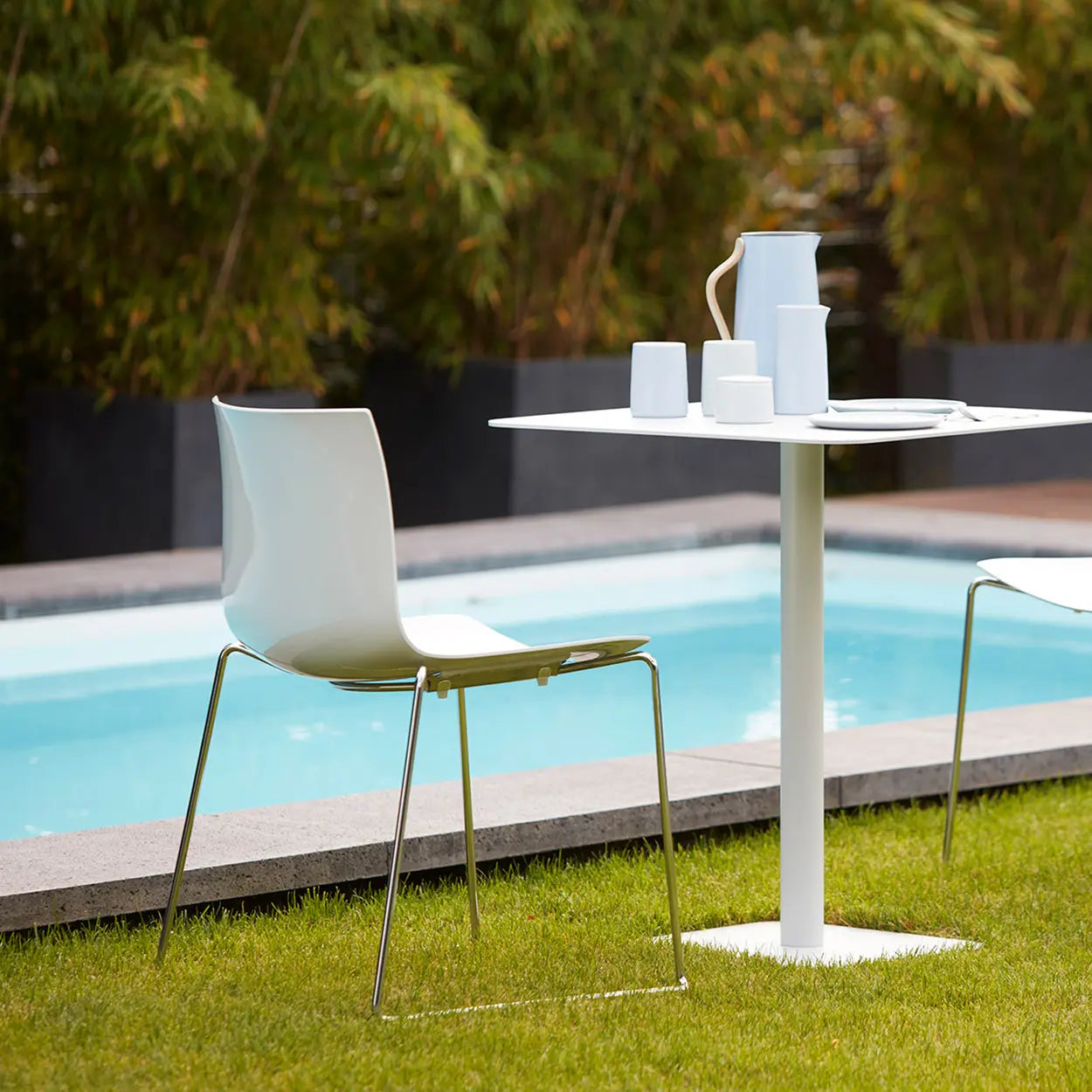 Square White Metal Pedestal Outdoor End Table — White / 2