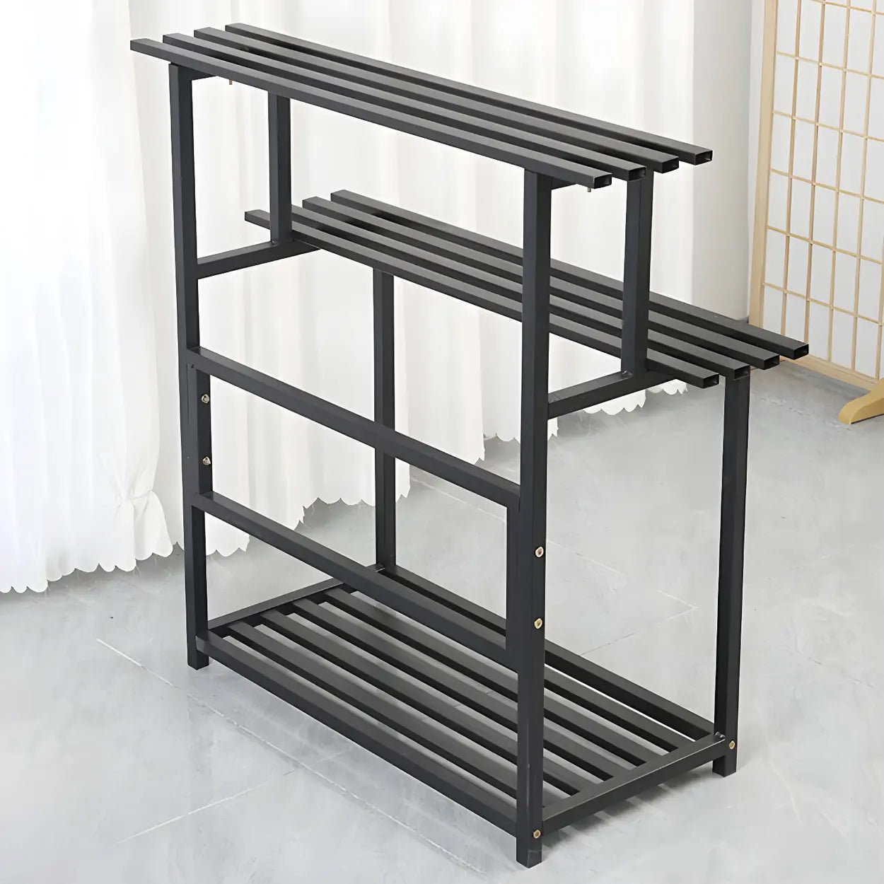 Black Metal Multi-Tier Plant Rack