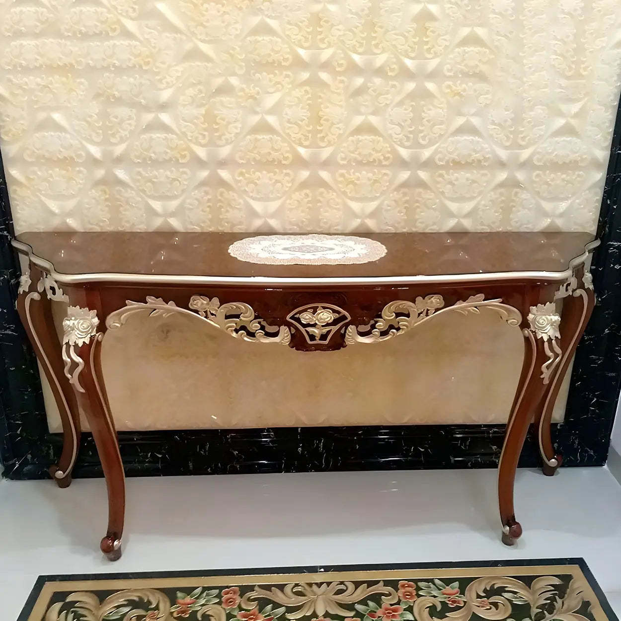 Stain-Resistant Ornate Mahogany Baroque Console Table