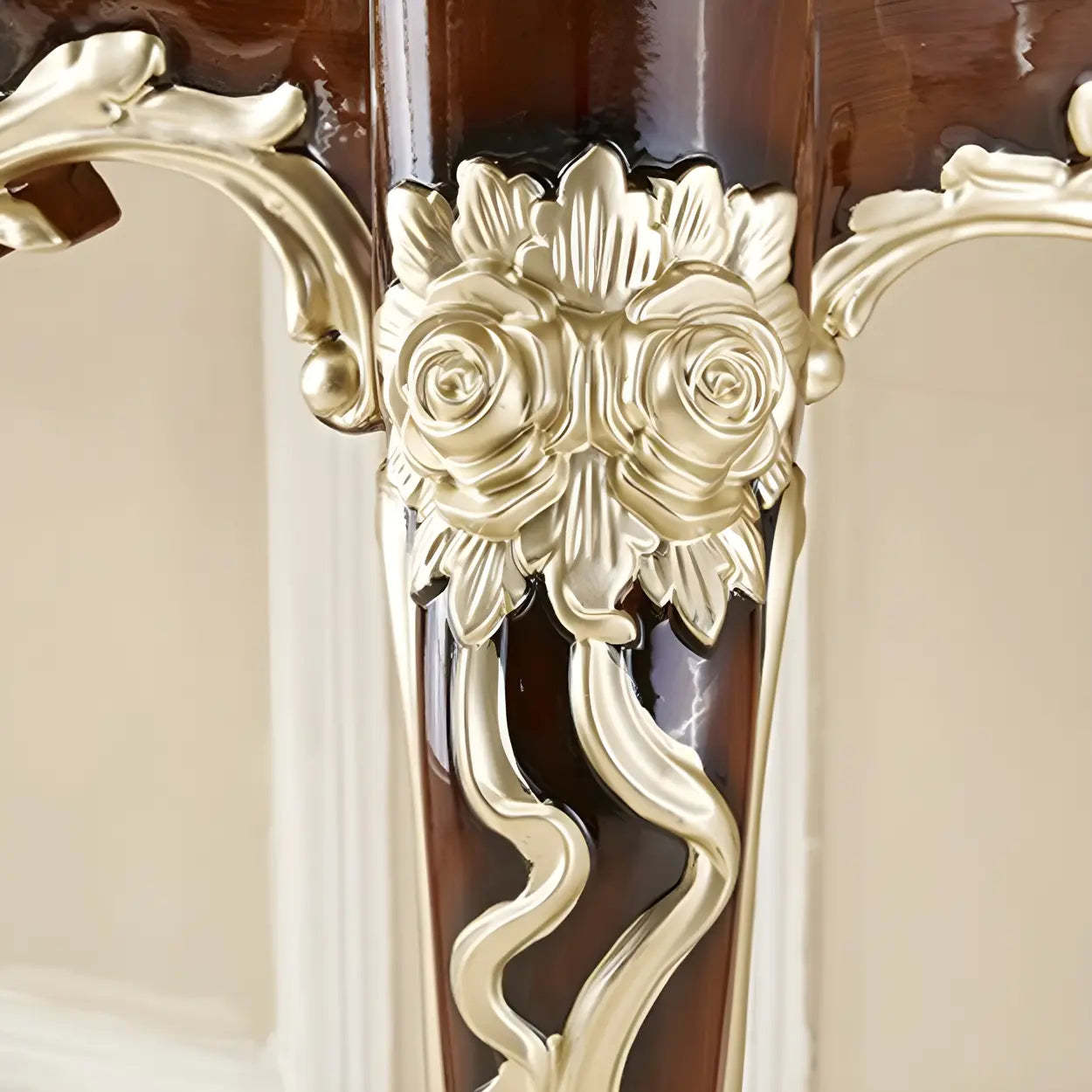 Stain-Resistant Ornate Mahogany Baroque Console Table — Brown