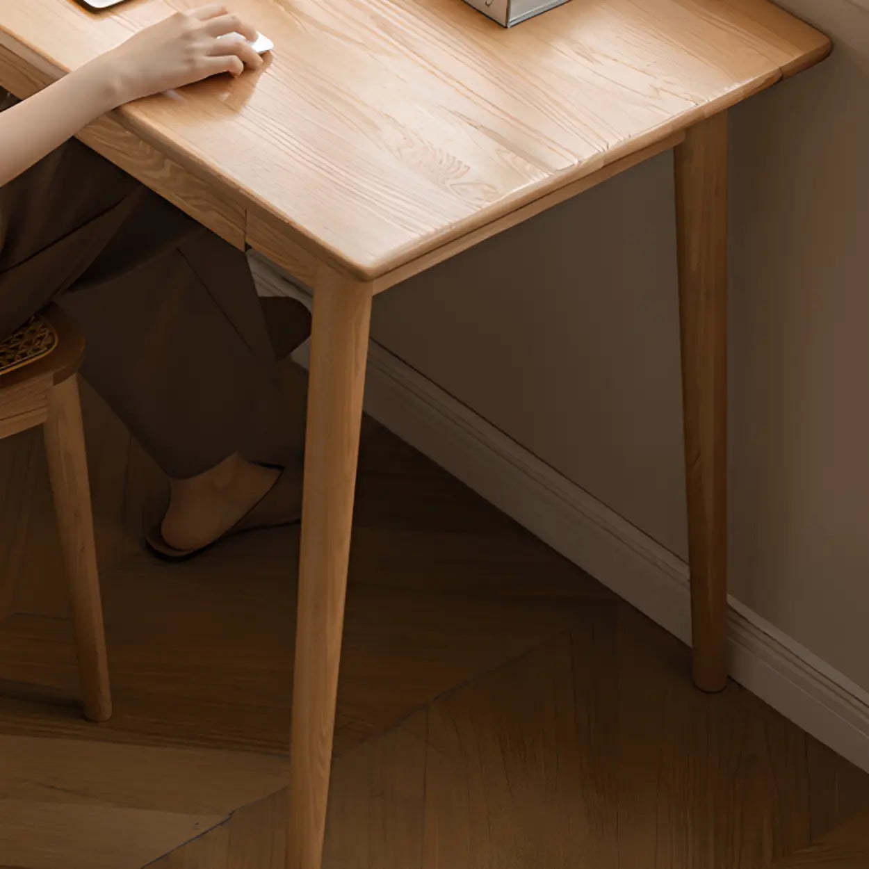Wood Computer Desk with Drawers