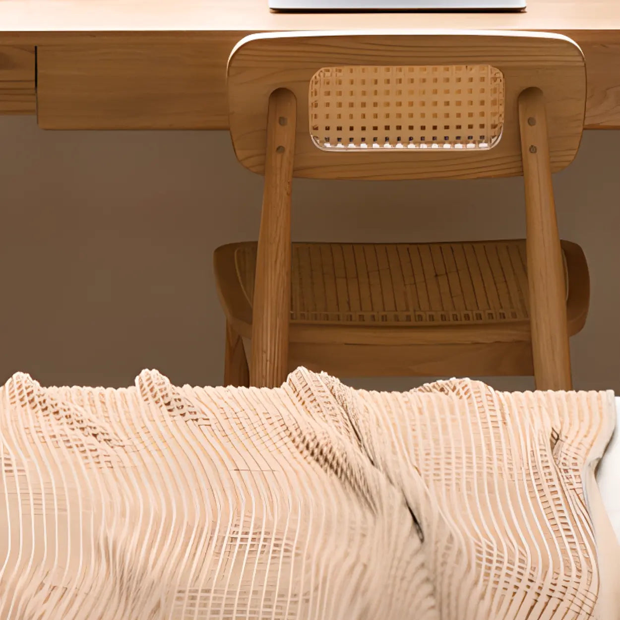 Wood Computer Desk with Drawers