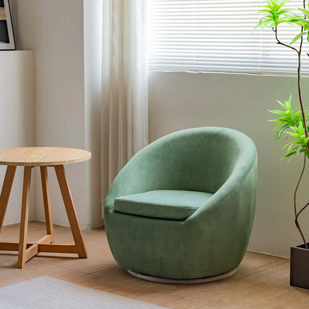 Swivel Off-White Baby Fleece Barrel Chair