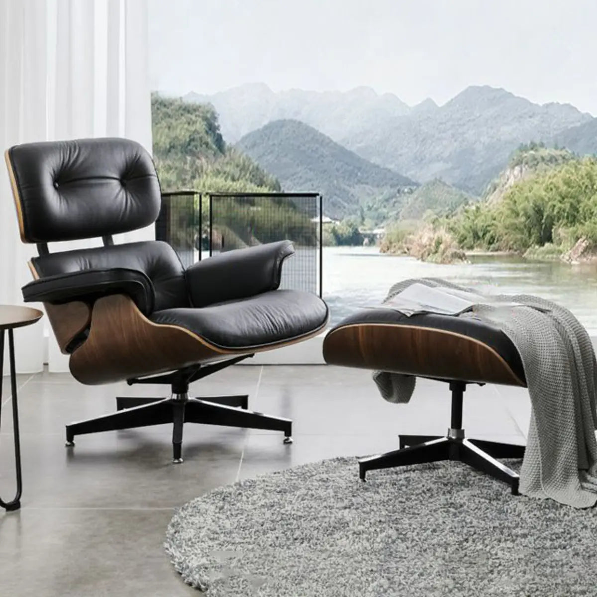 Swivel Water Resistant Leather Star Base Lounge Chair — Accent Chair / PU (Polyurethane)