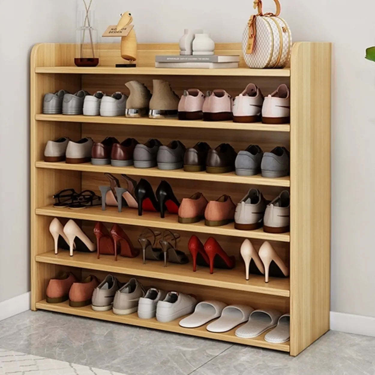 Closed-back shoe wood shoe storage for entryway