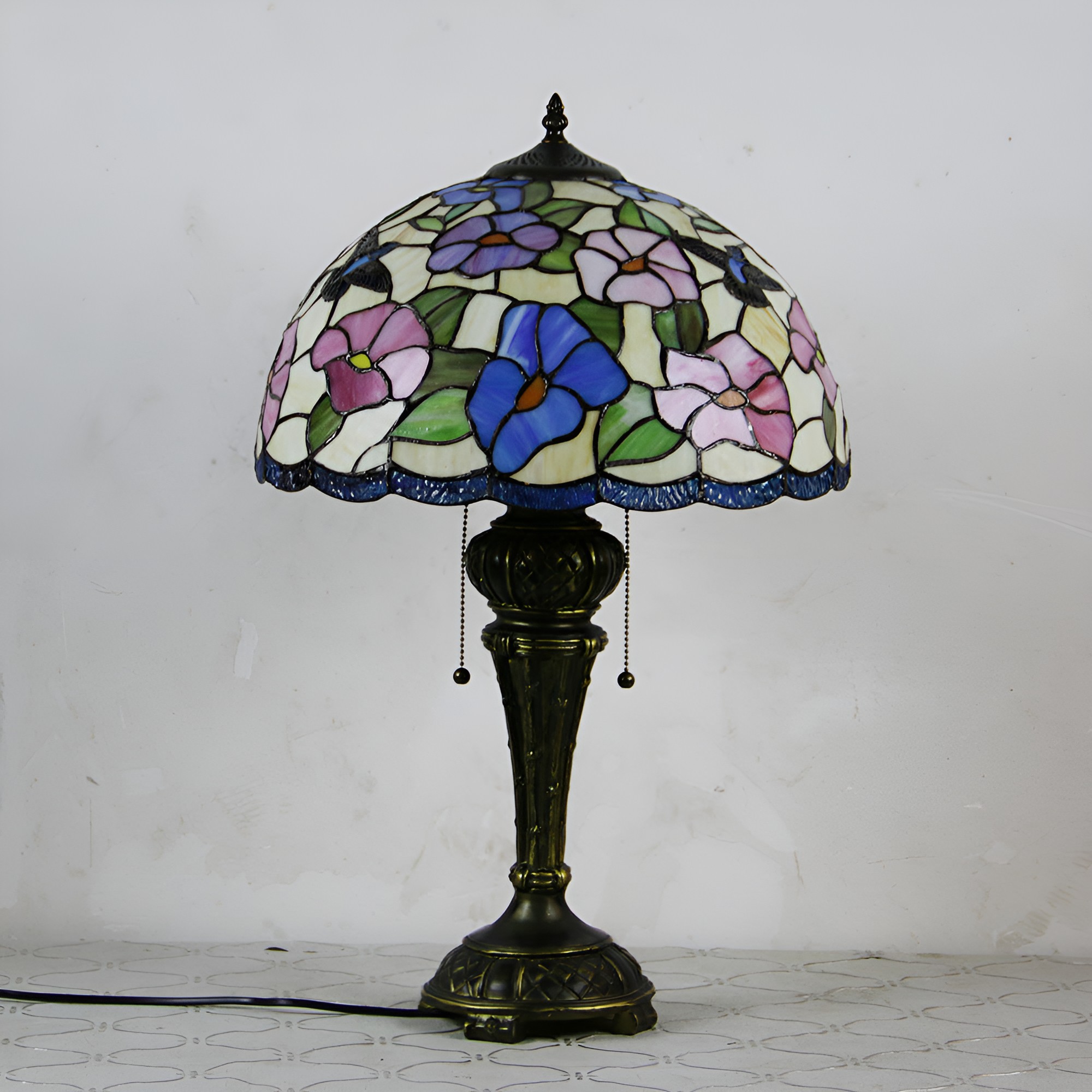 Tiffany Resin Glass Dome Hemispheric Flower Table Lamp