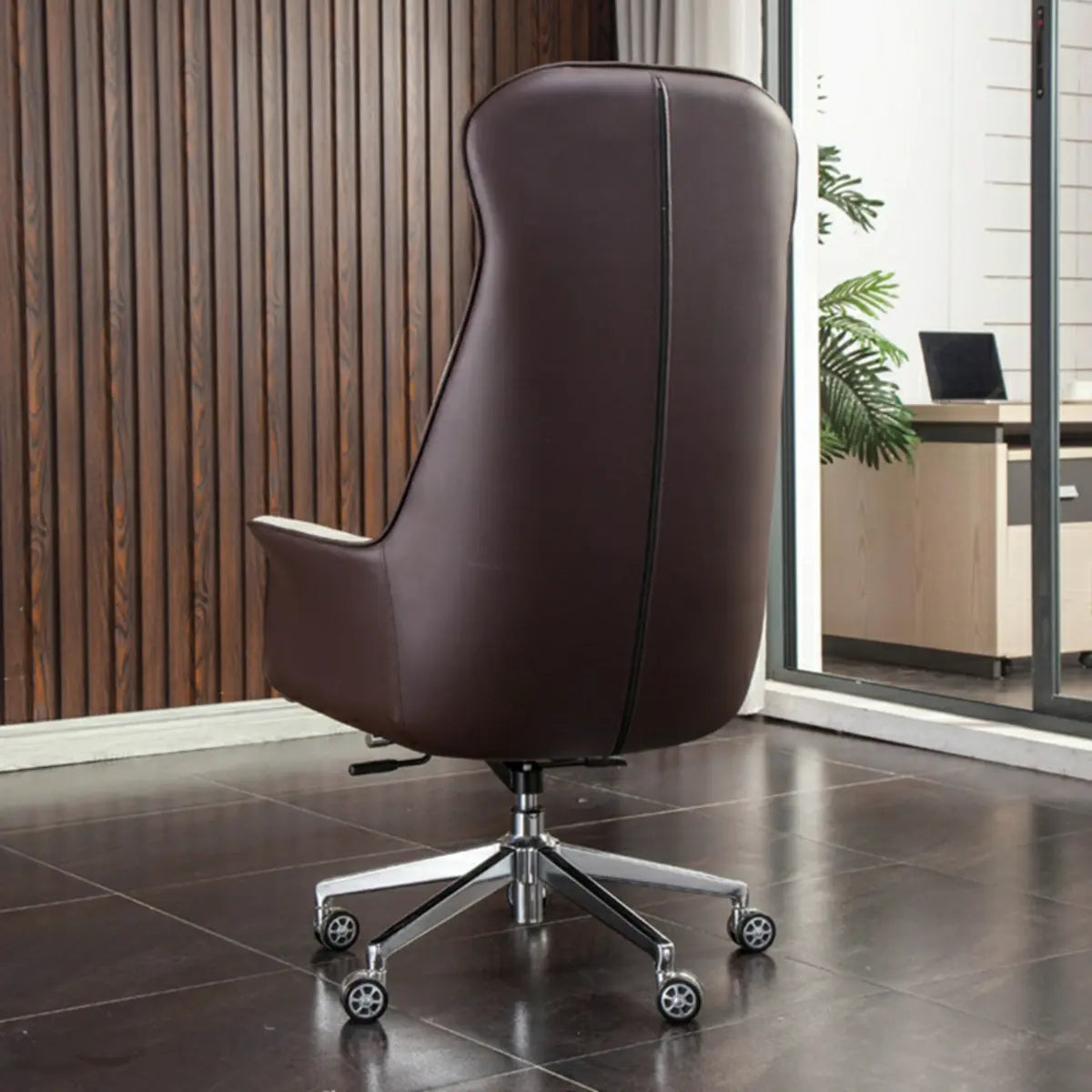 Tilt Swivel Cream Leather Executive Office Chair — Faux Leather