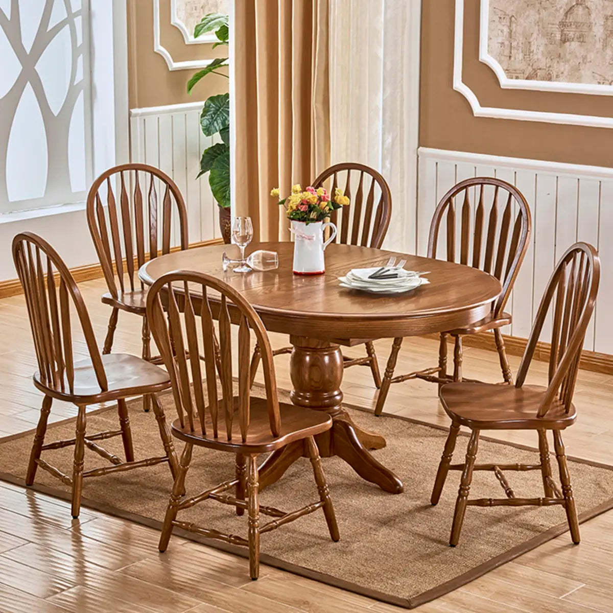 Traditional Round Brown Wood Extendable Dining Table — Without Chairs / Black