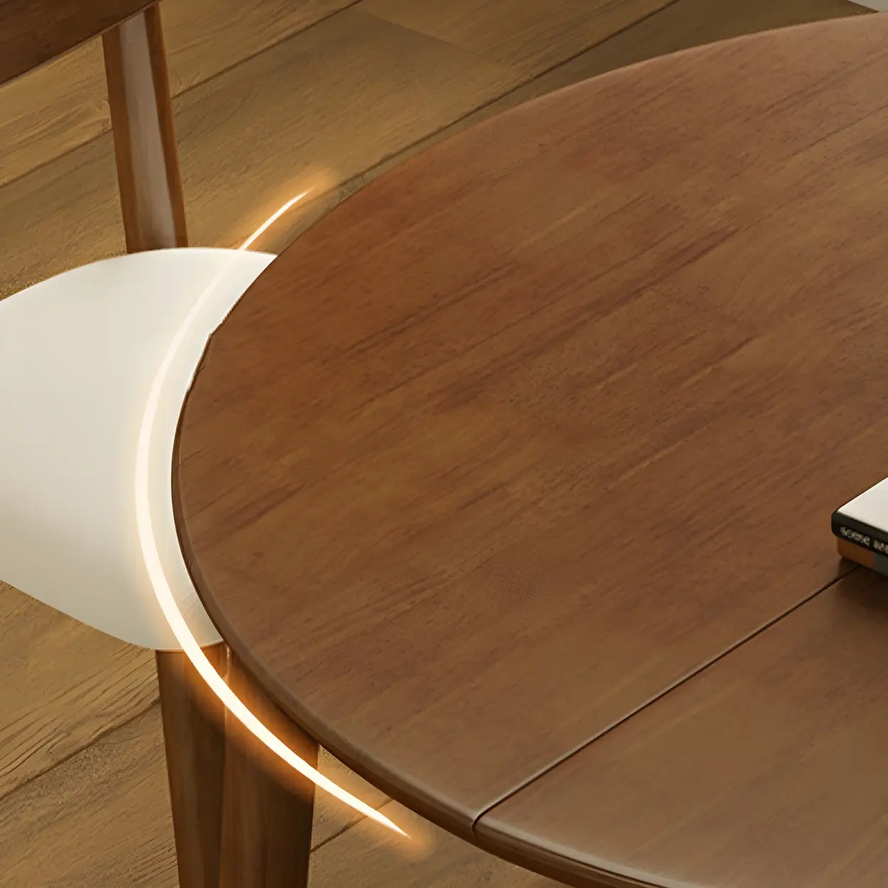Traditional Oval Wood Dining Table — Without Chairs / Black