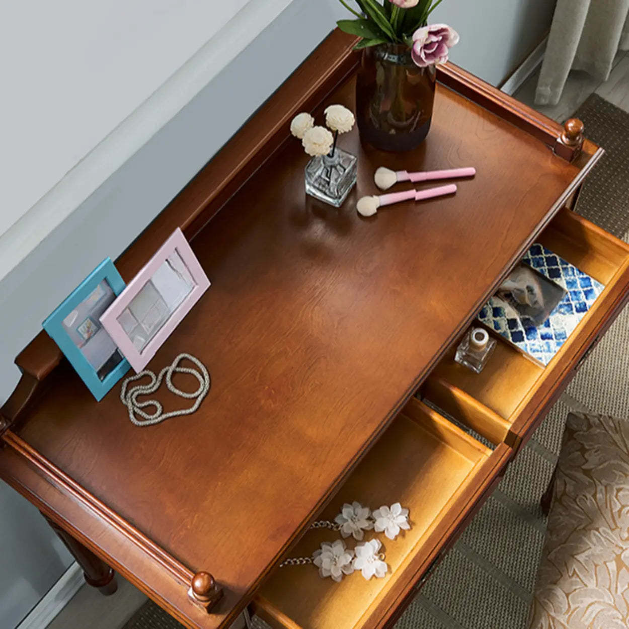 Traditional Rubberwood Drawer Writing Desk