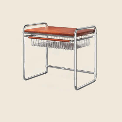 Traditional Silver Metal Frame Baker's Rack