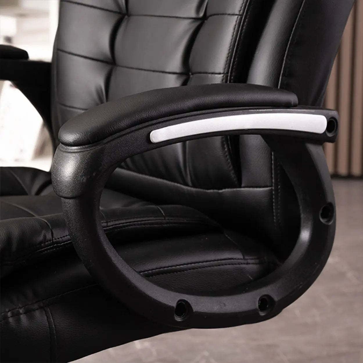 Trendy Brown Adjustable Ergonomic Leather Office Chair — Brown / Cow Leather