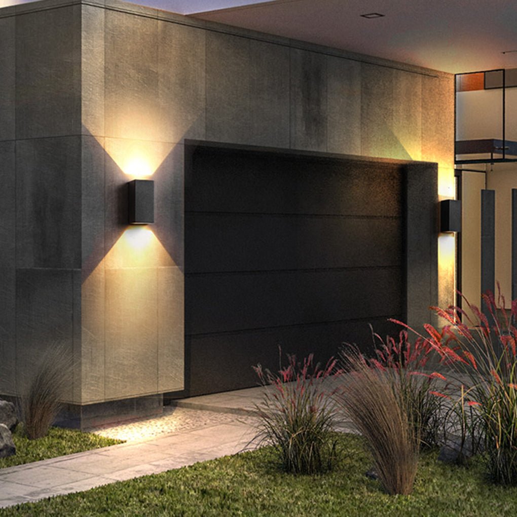 Two-Effect Optional LED Outdoor Courtyard Wall Light