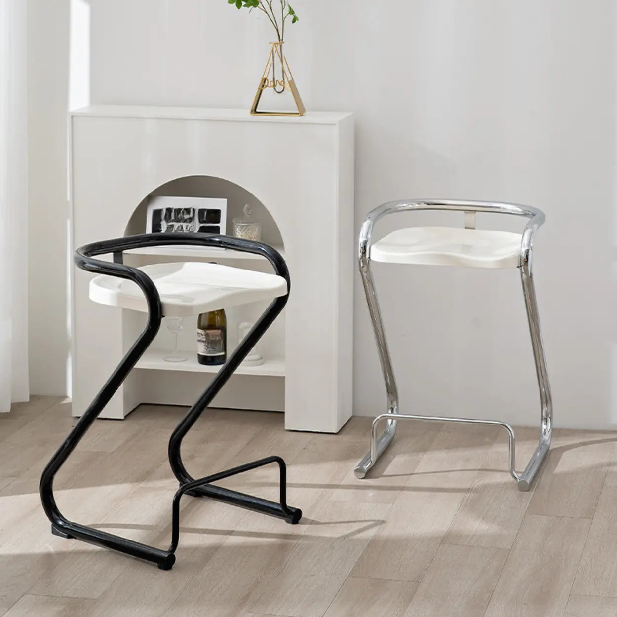 Curved Sled-Base Bucket Bar Stool with Footrest