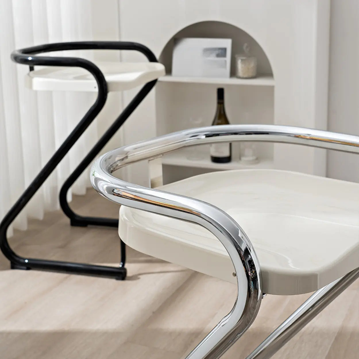 Curved Sled-Base Bucket Bar Stool with Footrest — Black / White
