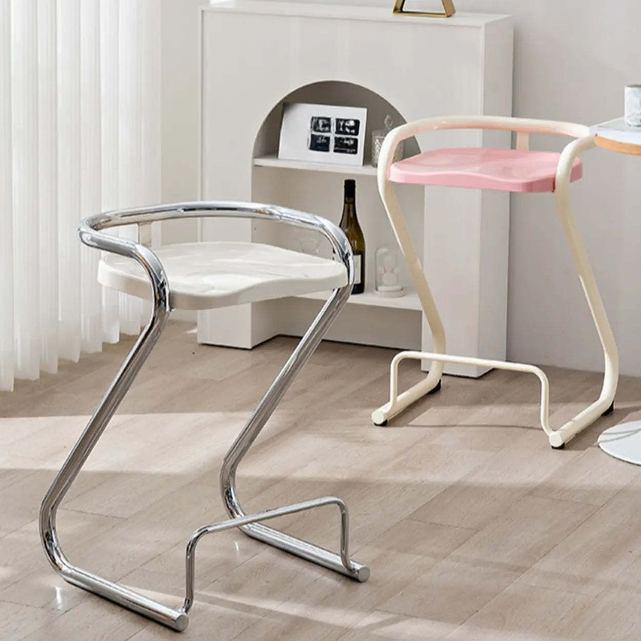 Curved Sled-Base Bucket Bar Stool with Footrest — White / Black