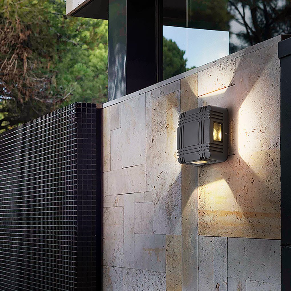 Unique Design Outdoor LED Waterproof Wall Light for Villa Gate Balcony-Lighom