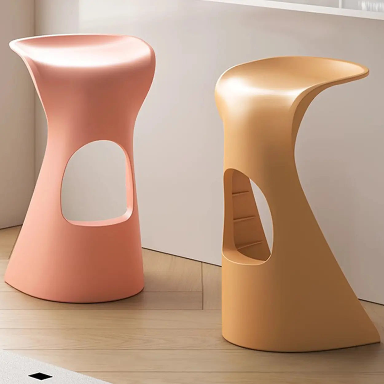 Stackable Curved Saddle Backless Bar Stool — Pink
