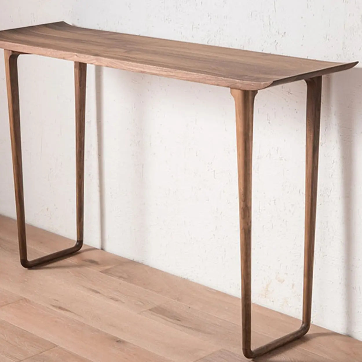 Versatile Rectangular Elm Cocoa Entryway Table