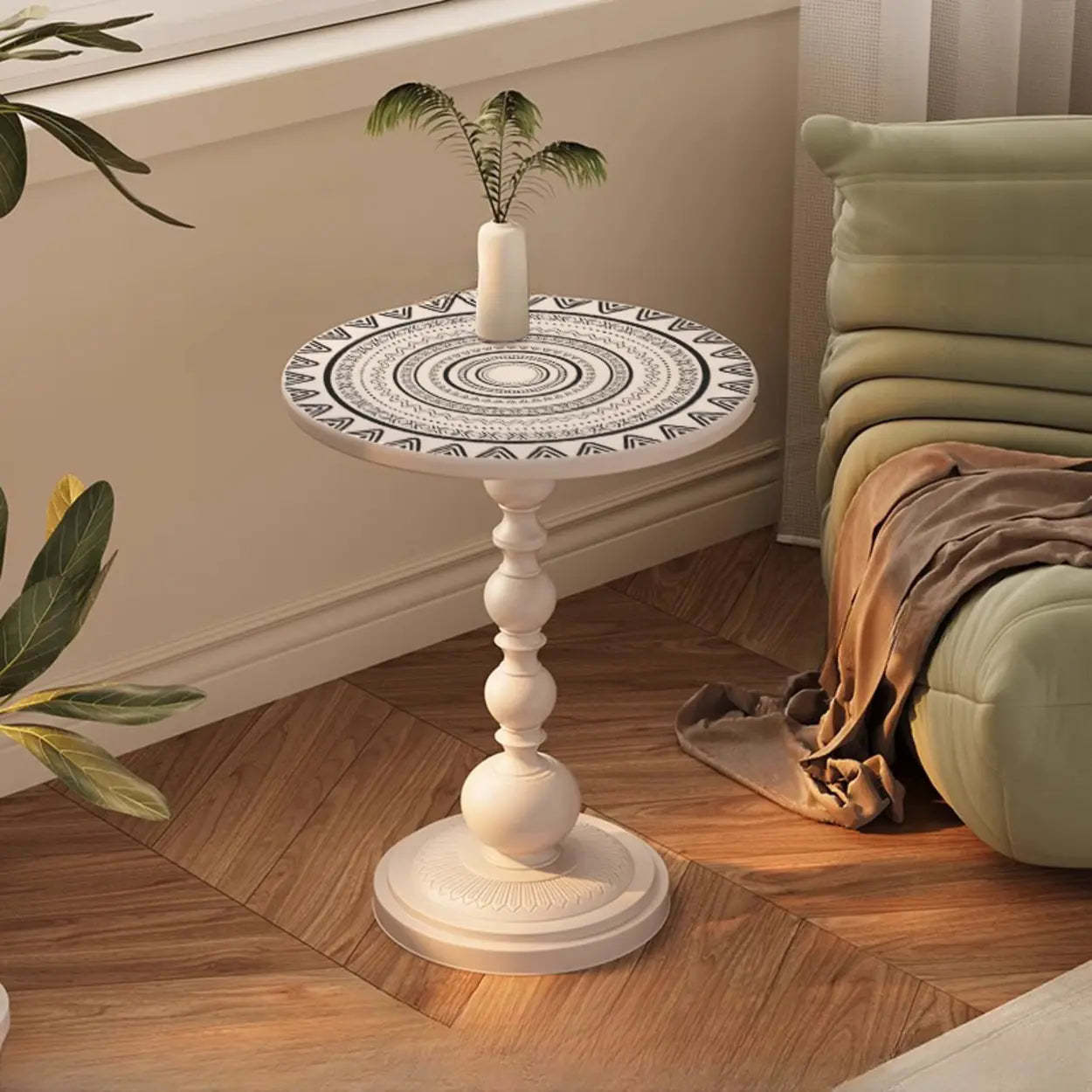 Vintage Artistic Pattern Black Wood Side Table
