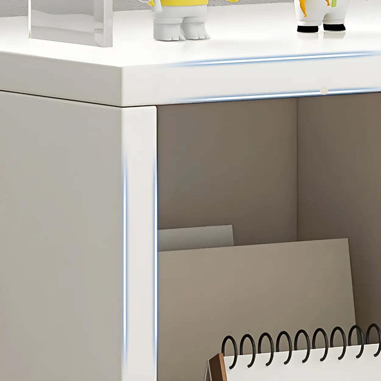 Wood Horizontal Compact Bookcase — Oak