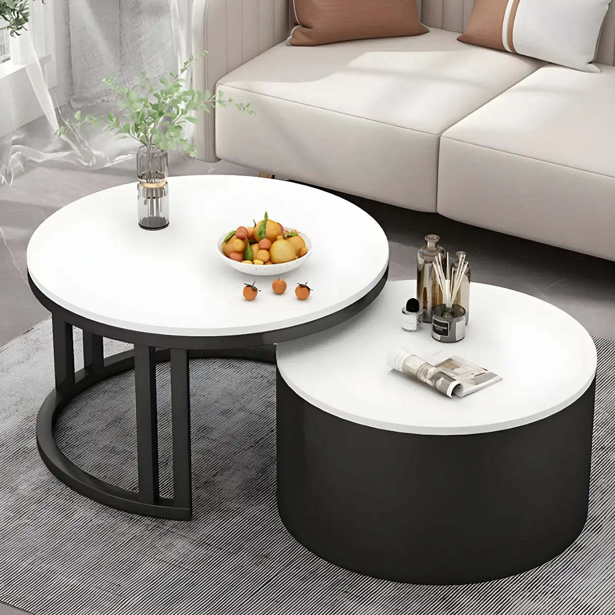 Round Storage Nesting Coffee Tables — Black / Natural