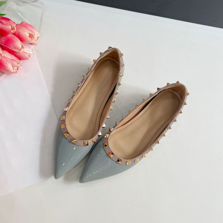 KENPOGEN スタッズ 靴 エナメルパンプス 5cmUP インヒール 履きやすい 痛くない