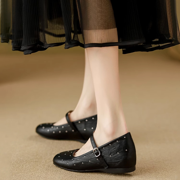 小さいサイズ インヒールパンプス 5cmUP スタッズ 柔らかい 滑りにくい 通勤