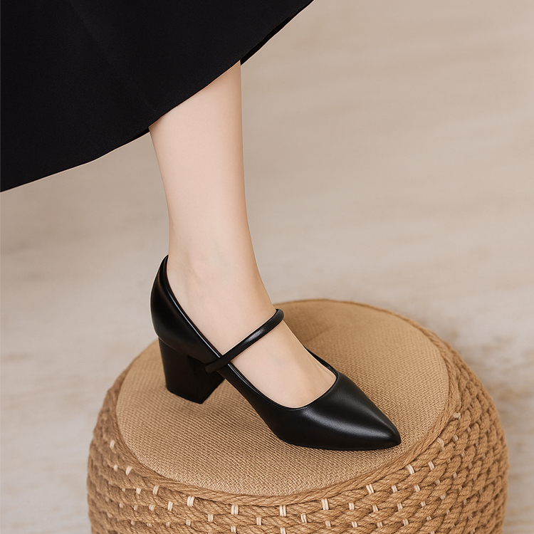 小さいサイズ お洒落メリージェーン靴  インヒール 8cmUP  脚長効果抜群  ブラック