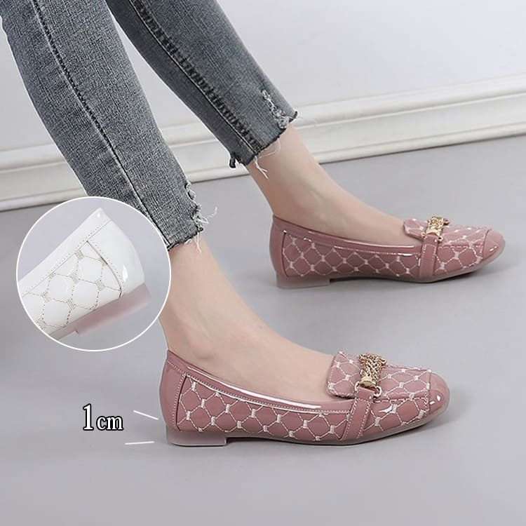 型押しエナメル チェーンビット スクエアトゥローファー