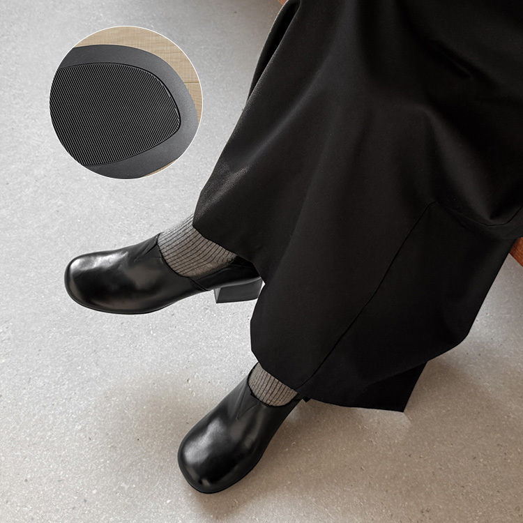 クラシカル チャンキーヒール トゥアップローファー