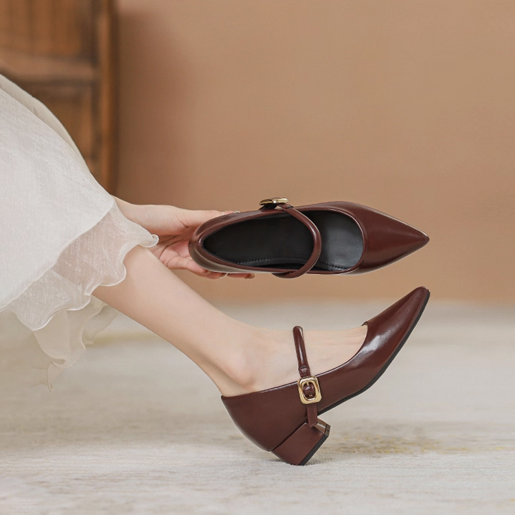 インヒール パンプス 　ストラップ  　エナメル　チャンキーヒール　オフィス カジュアル　靴 柔らかい　ポイン テッド トゥ メリージェーン 靴　ワインレッド