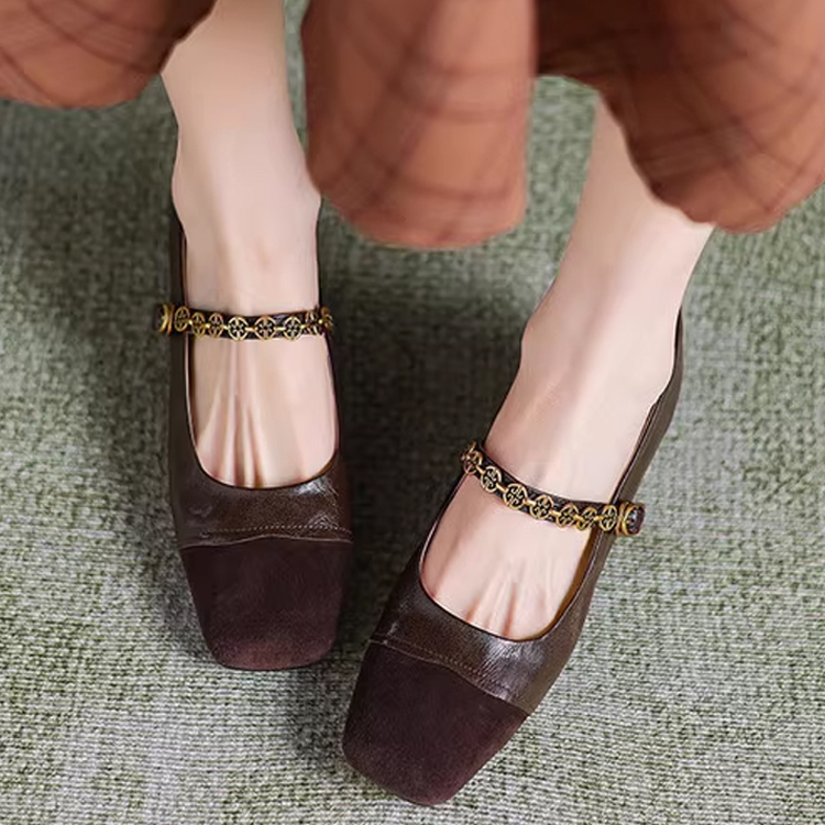 外反母趾ストラップシューズ 甲高 幅広 シークレット シューズ インヒール パンプス 幅広 可愛い ストラップ 歩きやすい レディース　ブラウン