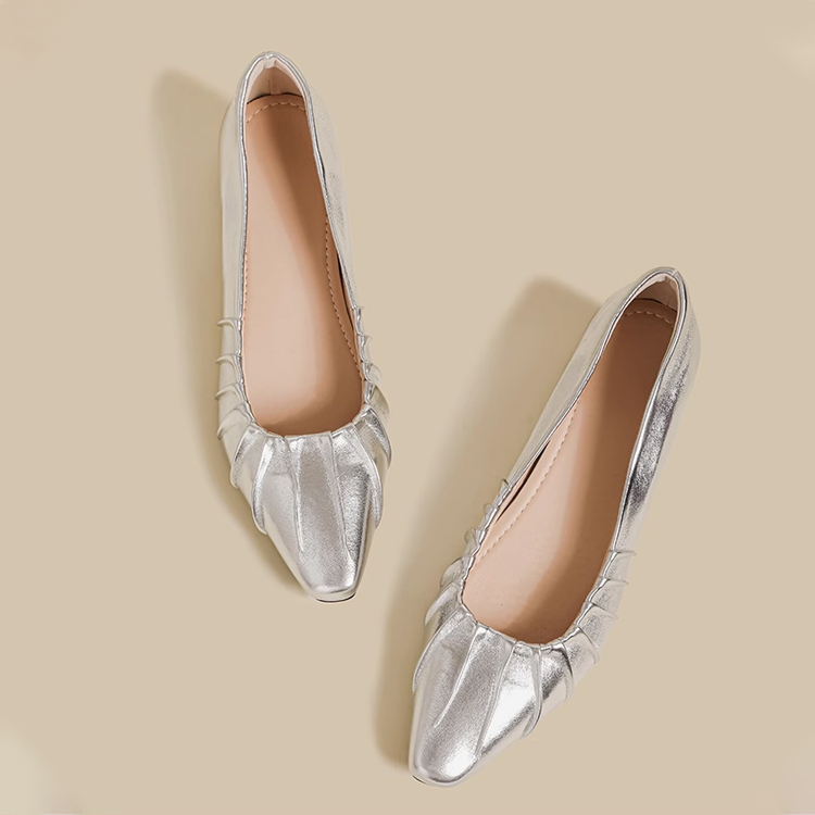 小さいサイズ インヒールギャザーパンプス 5cmUP 柔らか 晴雨兼用　シルバー